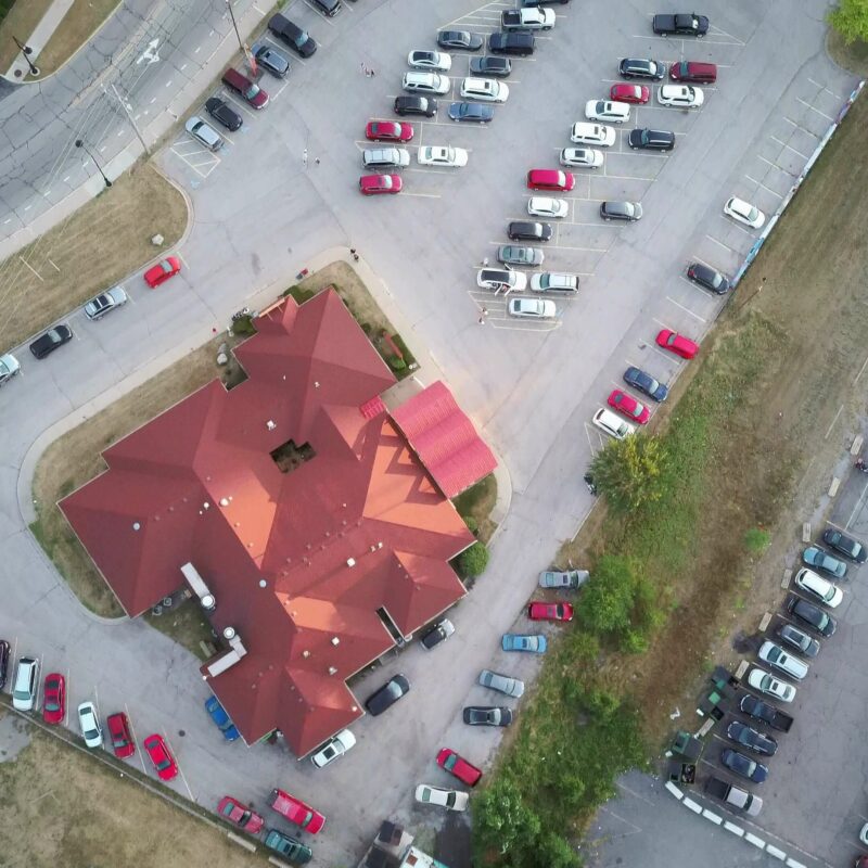 Restaurant parking pexels
